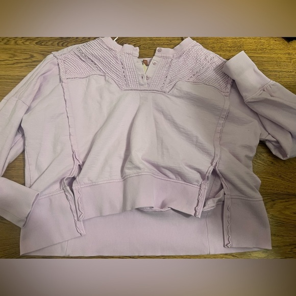 Anthropologie Pilcro loose fit cut blouse small eyelet - Picture 4 of 6